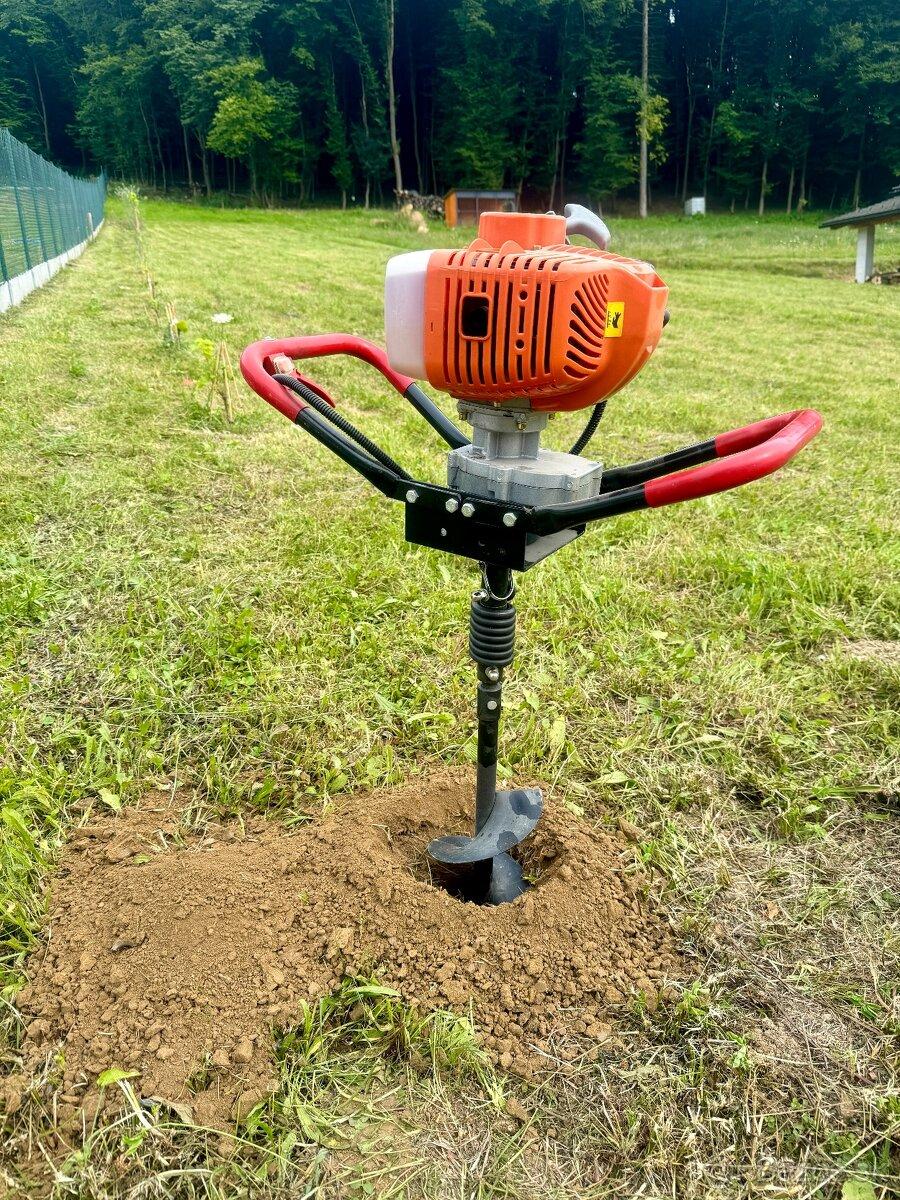 Motorový zemný vrták 3