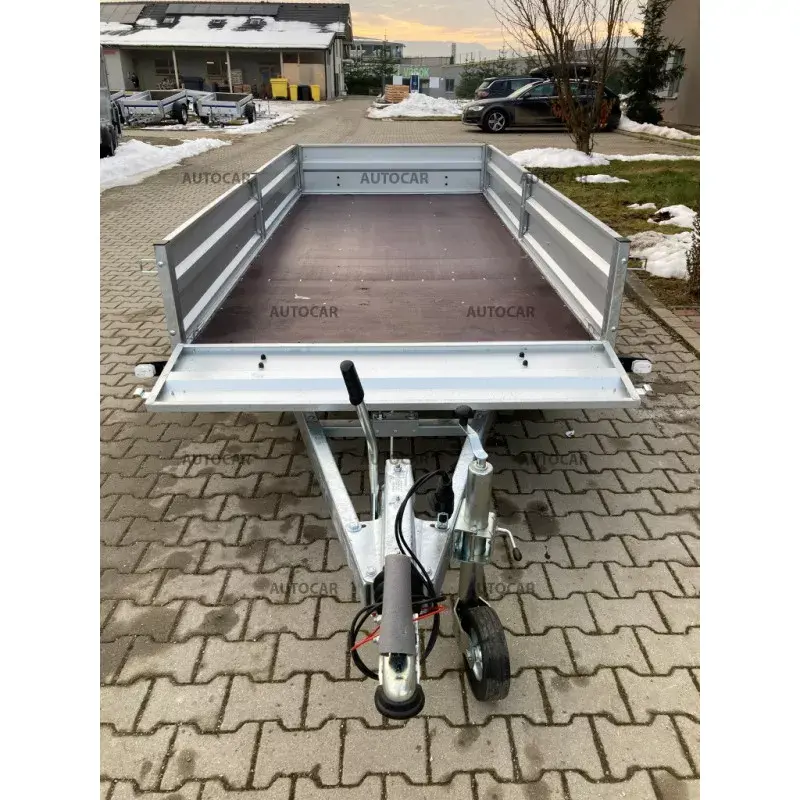 Prívesný vozík 5